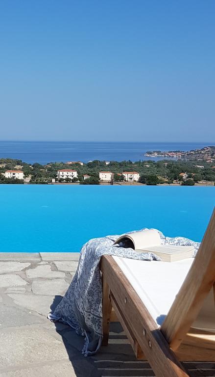 Villa Molivos Views Митимна Экстерьер фото